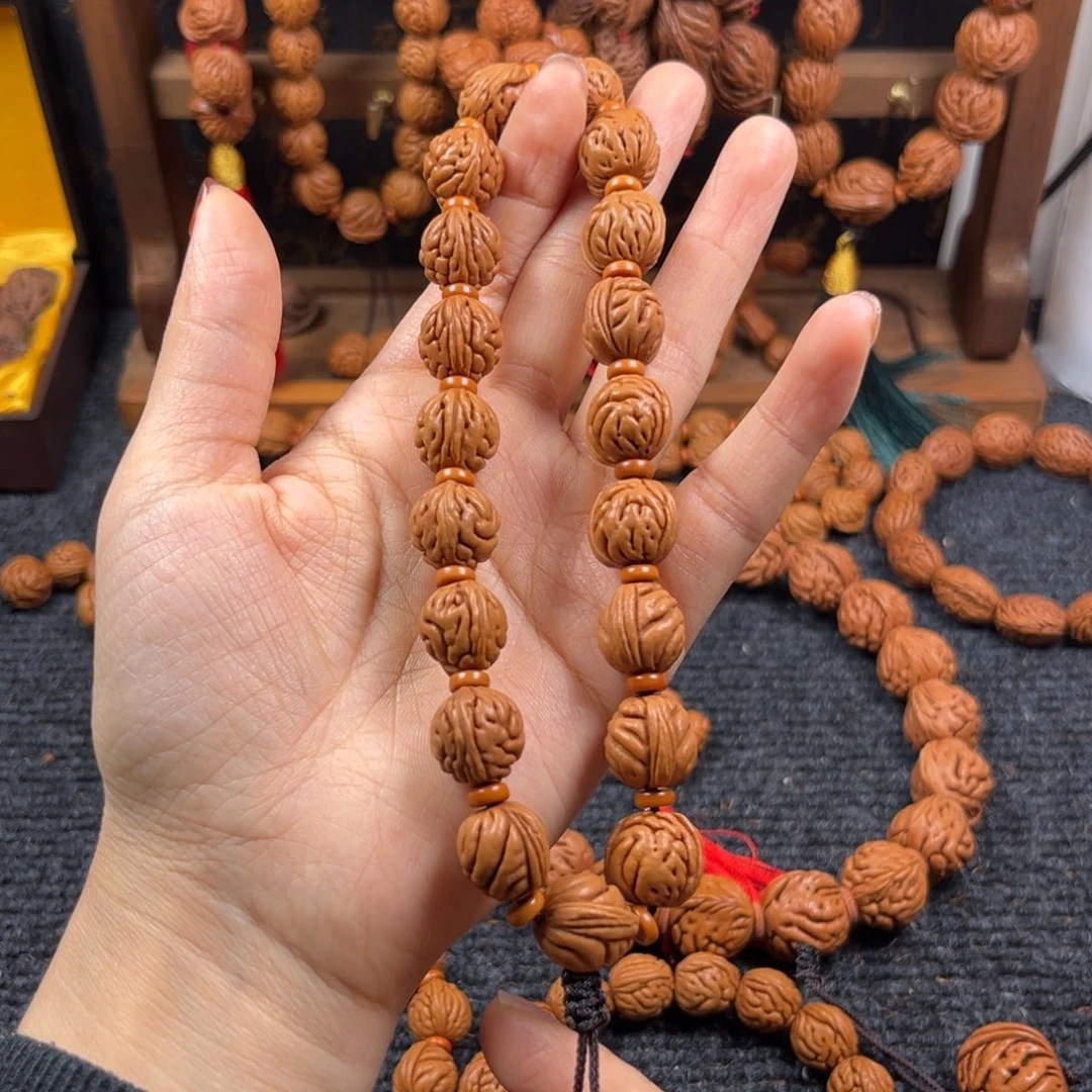 桃核吊坠桃枭手持L4