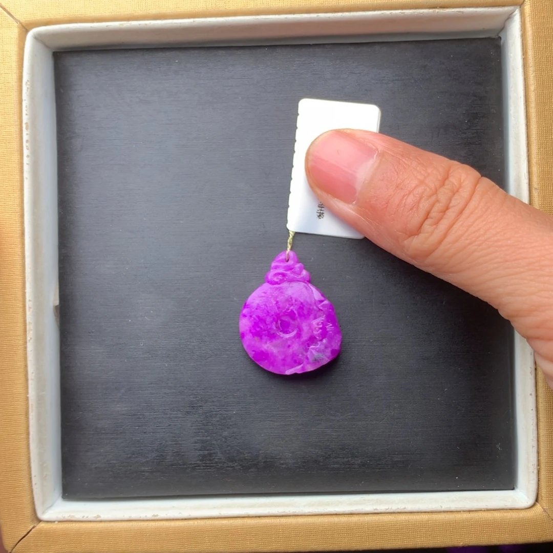 尼***诺苏纪石（舒俱来）未镶嵌吊坠