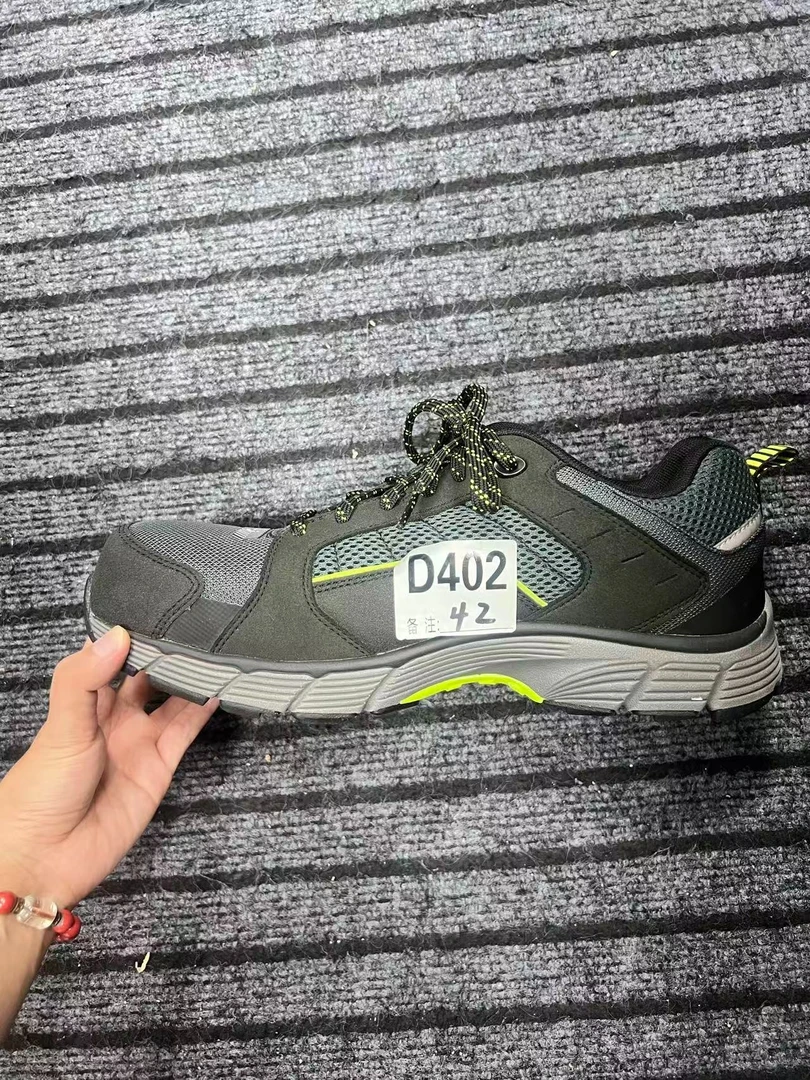 男女户外休闲鞋d402