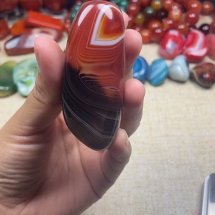 玛瑙/玉髓未镶嵌珠宝半成品