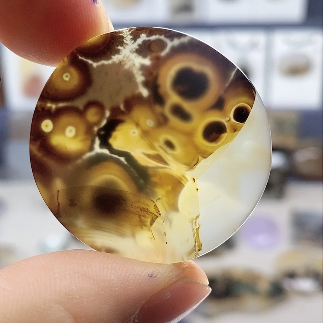 未镶嵌玛瑙/玉髓珠宝奇石