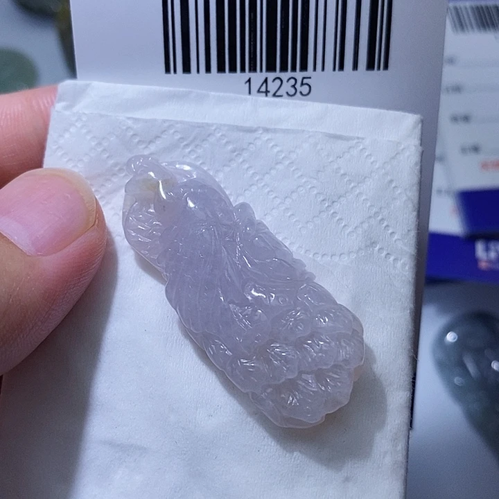 翡翠未镶嵌颈饰天光墟翡翠市场现金代购