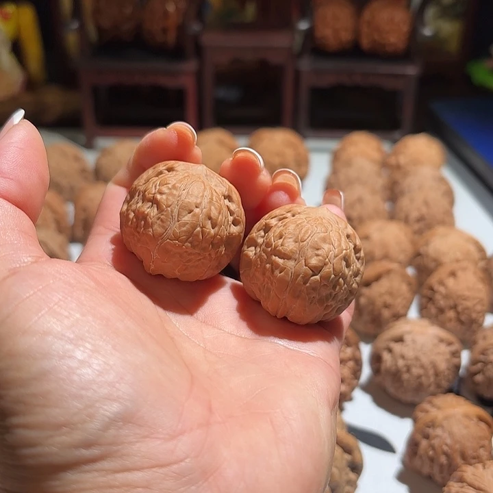 勿***痒核桃文玩核桃舍利