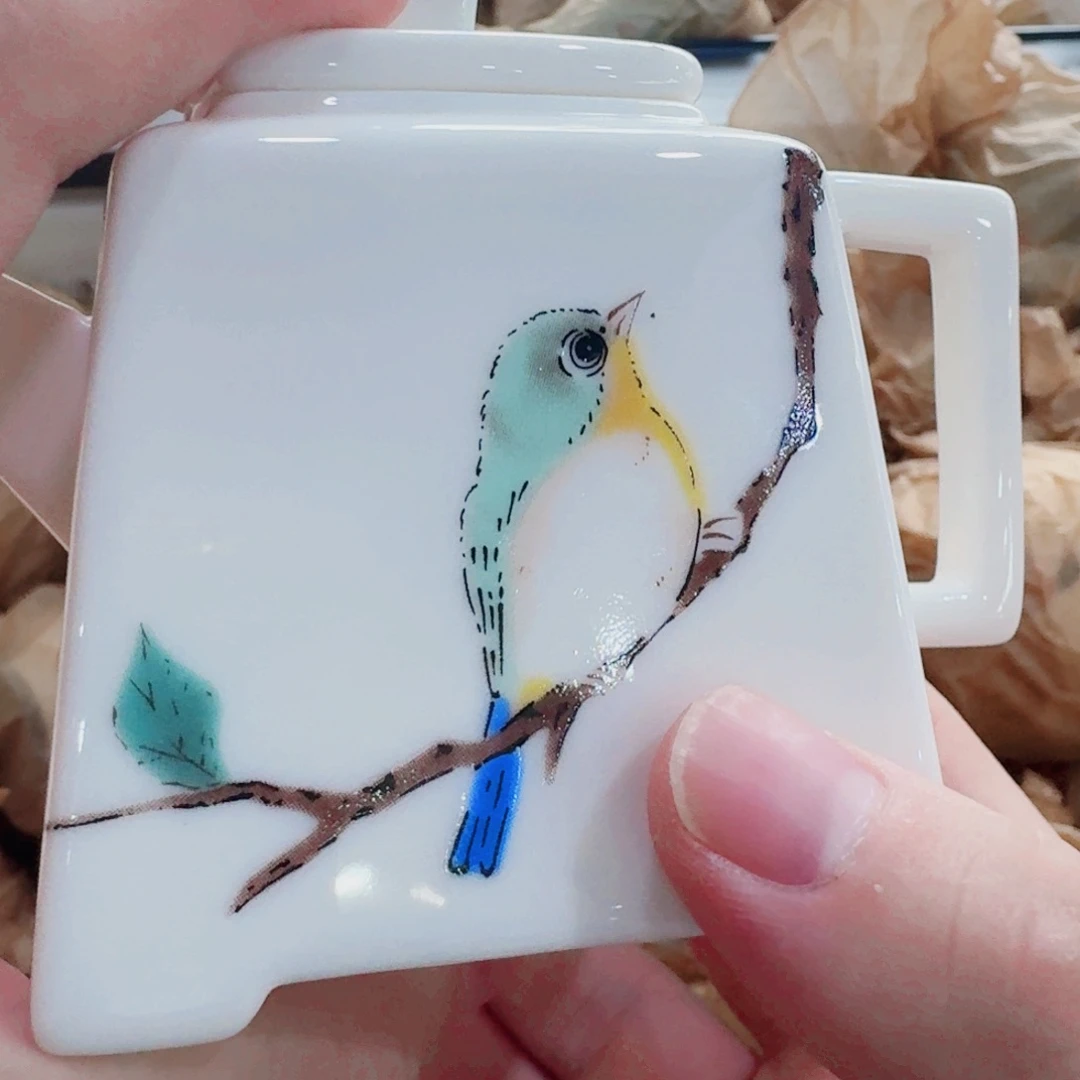 瓷片你好；；3467892356788