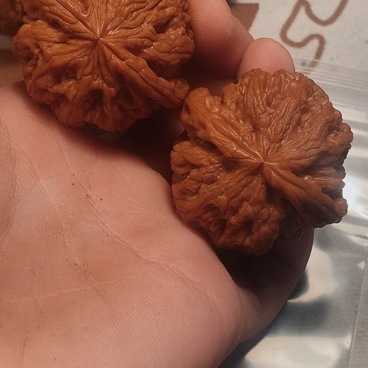 吊坠桃核全品粗筋46