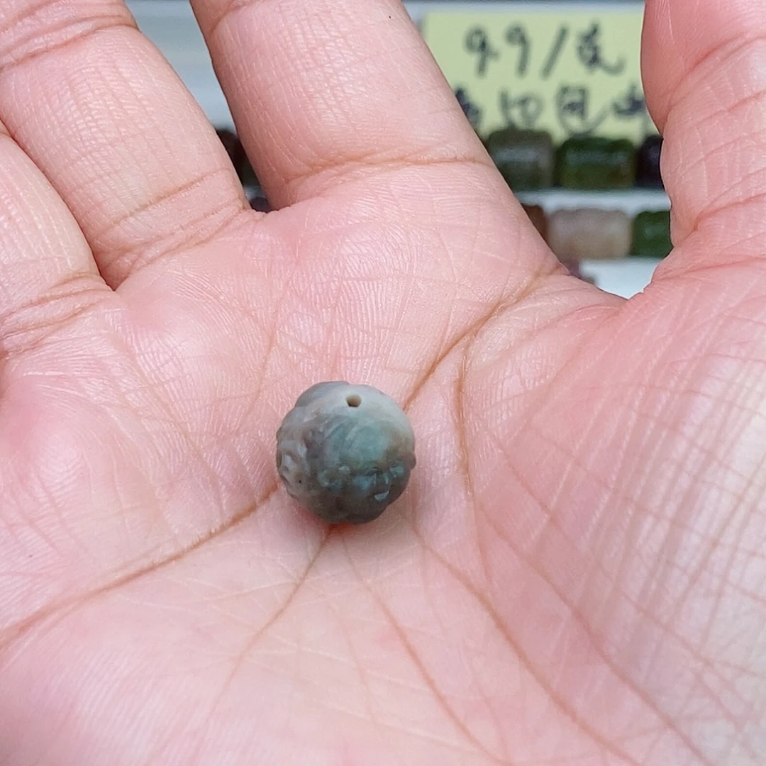 未镶嵌石英质玉（盐源）珠宝半成品小****0