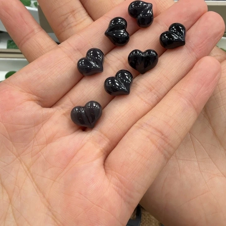 和田玉未镶嵌颈饰多样性，发一件12*10伊伊