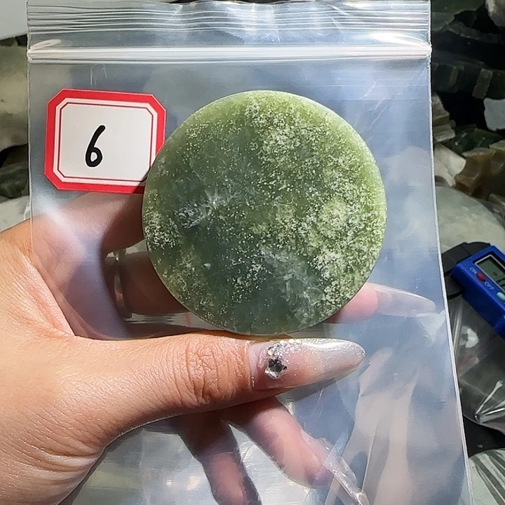 和田玉未镶嵌珠宝半成品