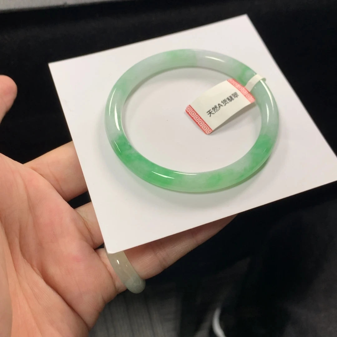 翡翠未镶嵌手镯49号54