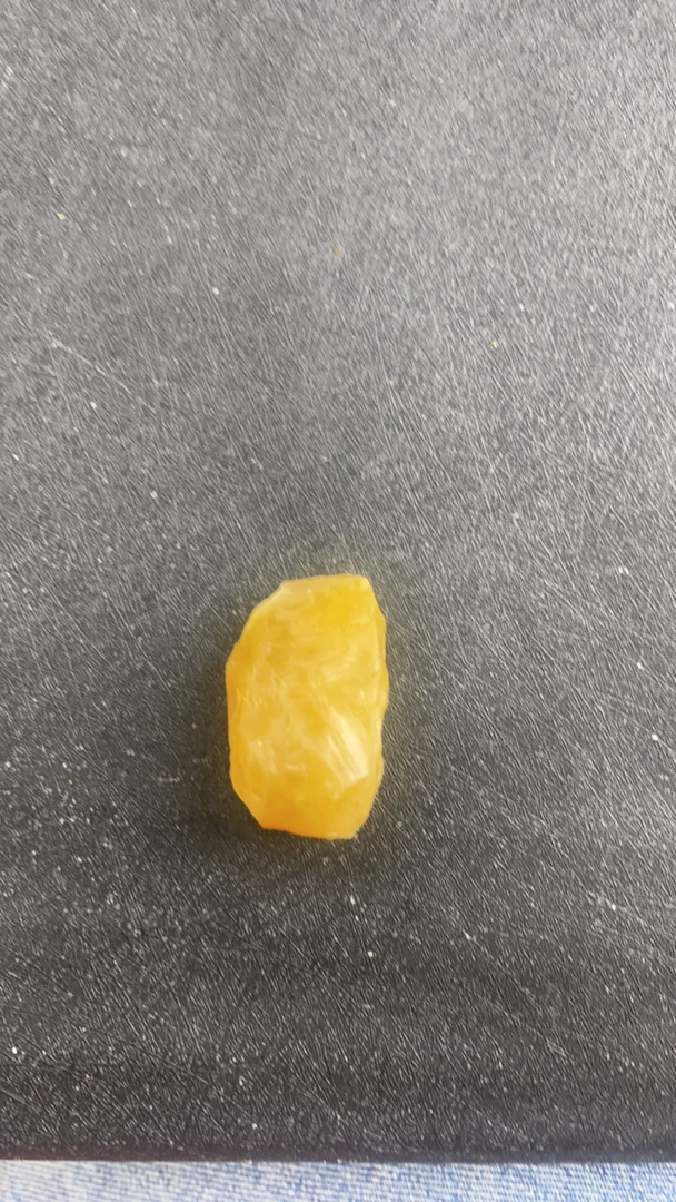 天然琥珀蜜蜡原石定制