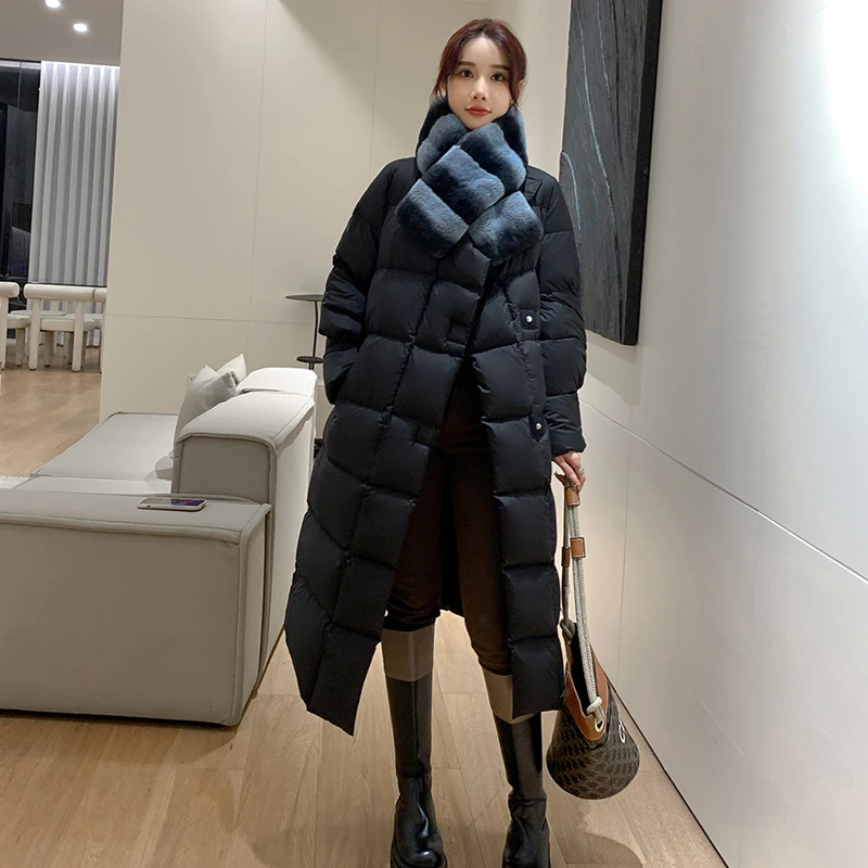 2025年新款女冬季过膝中长款保暖羽绒棉服翻领时尚轻奢柔软外套潮