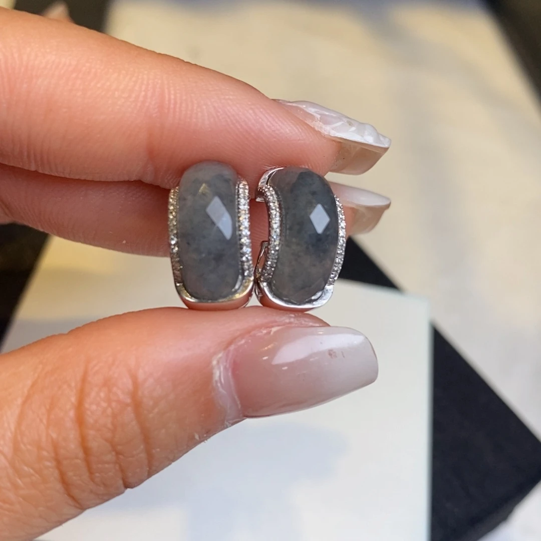 翡翠耳饰18K金镶嵌设计款半圆耳包