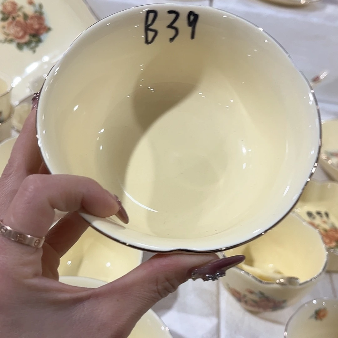 高端陶瓷………………………………2个5.5寸 66666