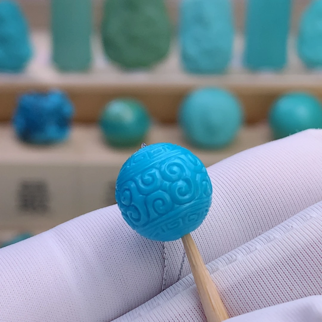 绿松石未镶嵌挂件