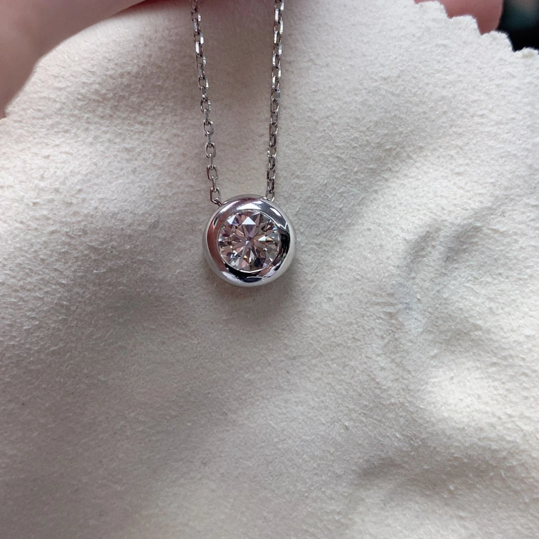 客***气钻石颈饰18K金镶嵌18k金天然钻石一克拉项链