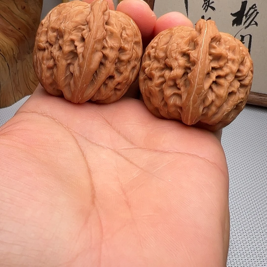 文玩核桃把件Z*松红锦鲤