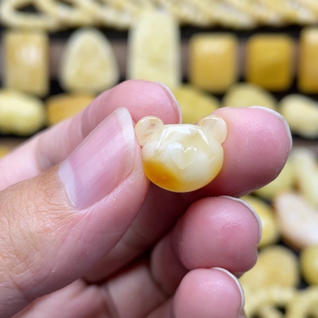 琥珀未镶嵌裸石琥珀蜜蜡