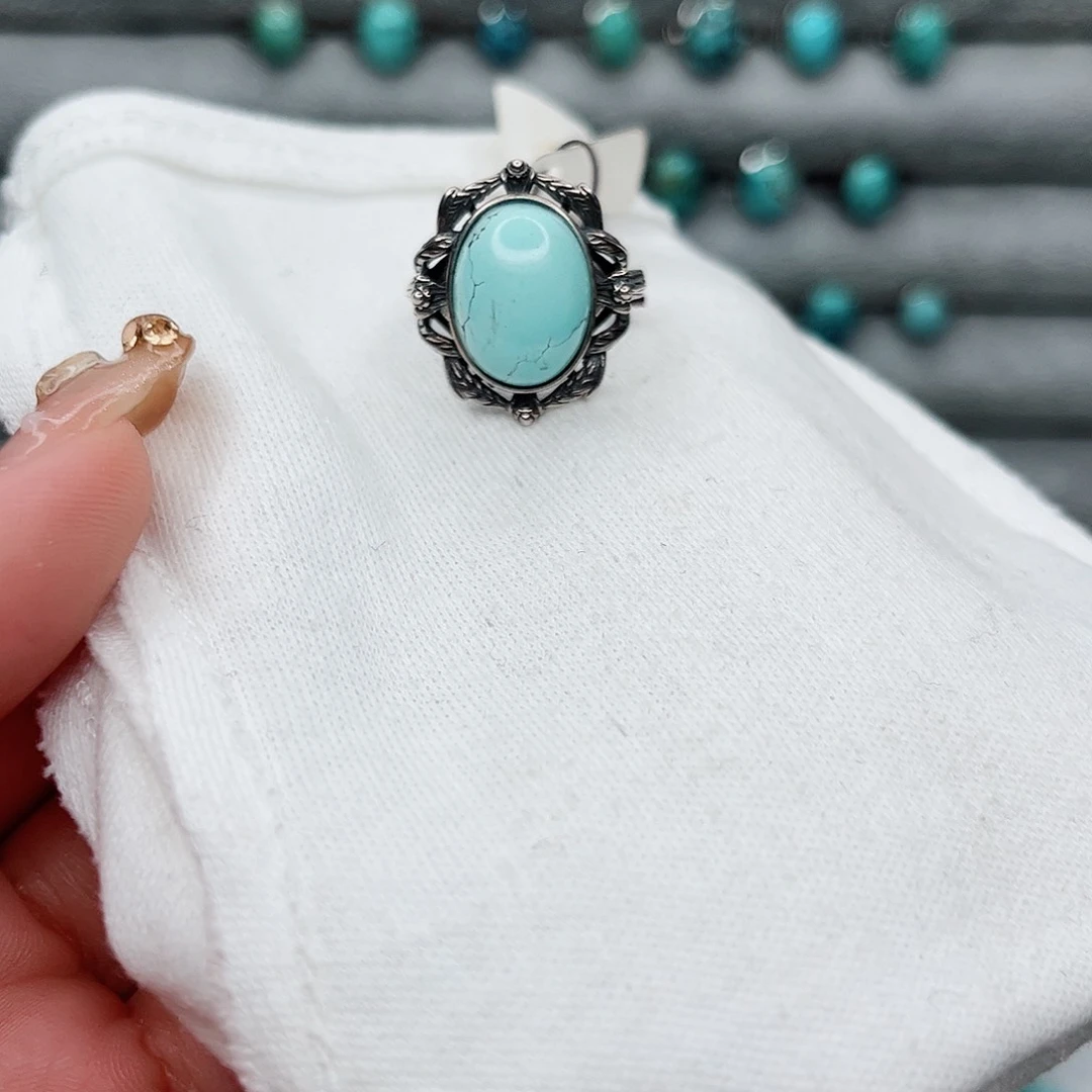 绿松石绿松石未镶嵌