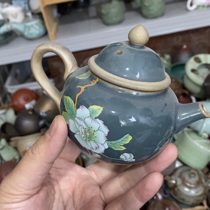 陶瓷艺术品及陶瓷制品带****人