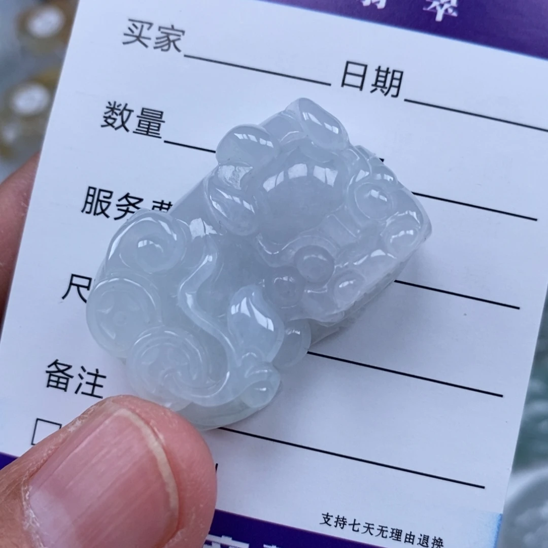 翡翠未镶嵌颈饰多人霸王貔貅吊坠