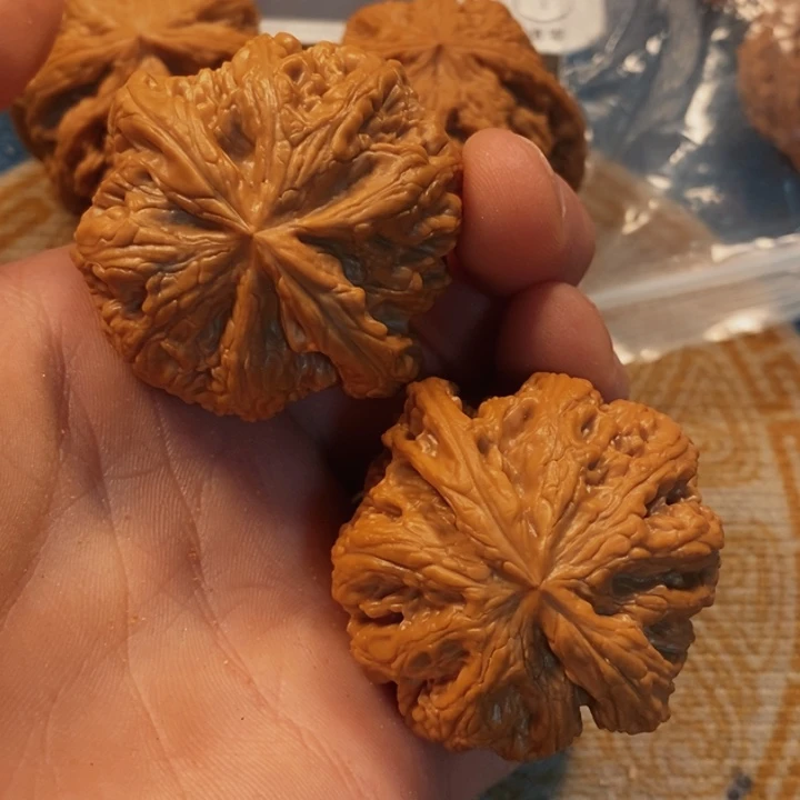 文玩核桃吊坠全品粗筋46