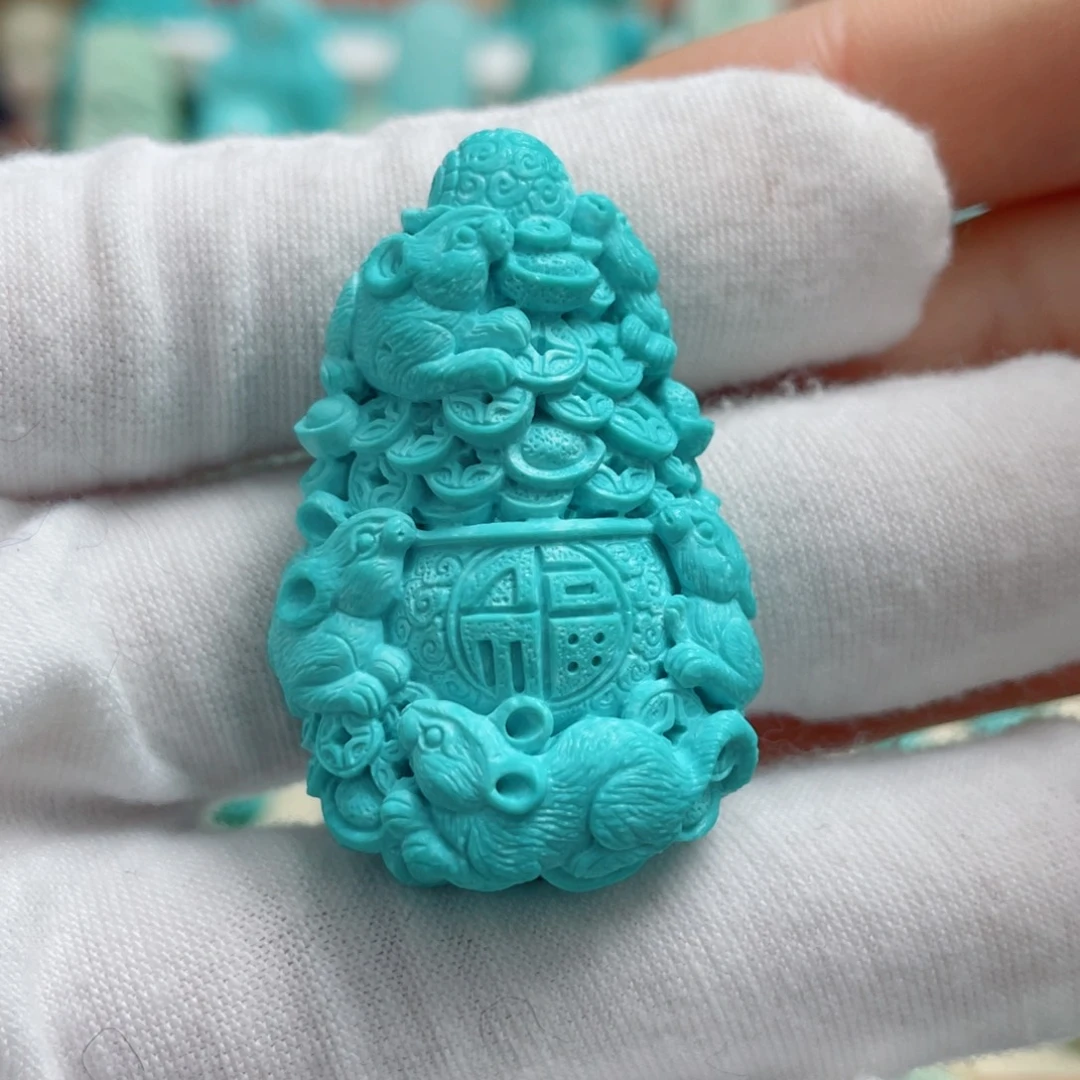 绿松石未镶嵌珠宝奇石