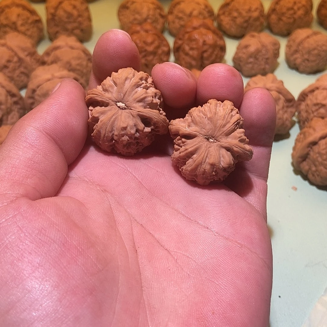 文玩核桃吊坠?****-三角白，34