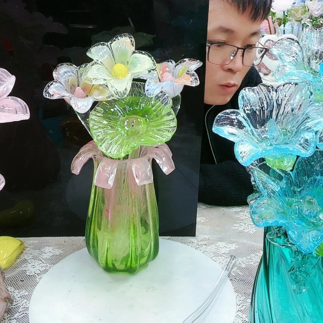 福利不退不换琉璃花瓶艺术品
