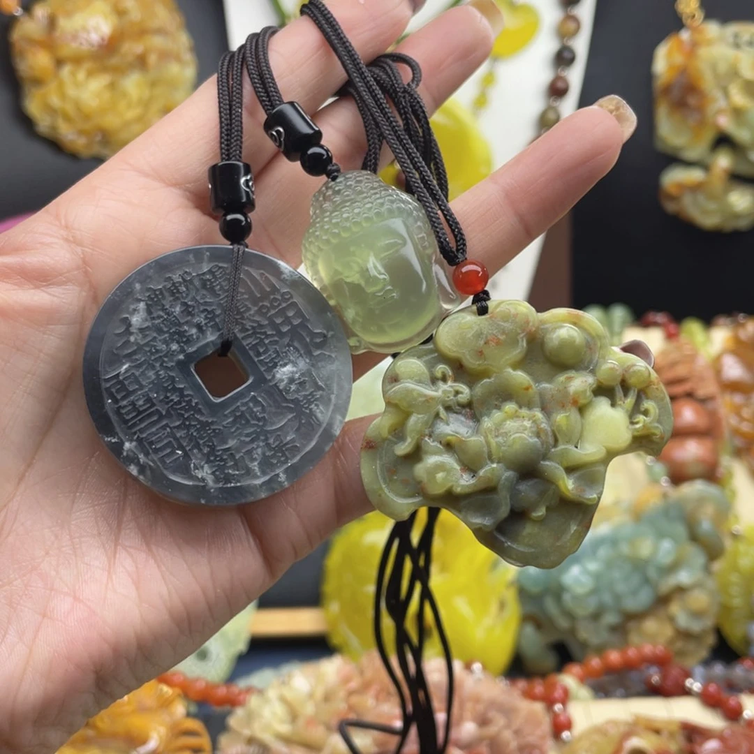 未镶嵌蛇纹石玉颈饰