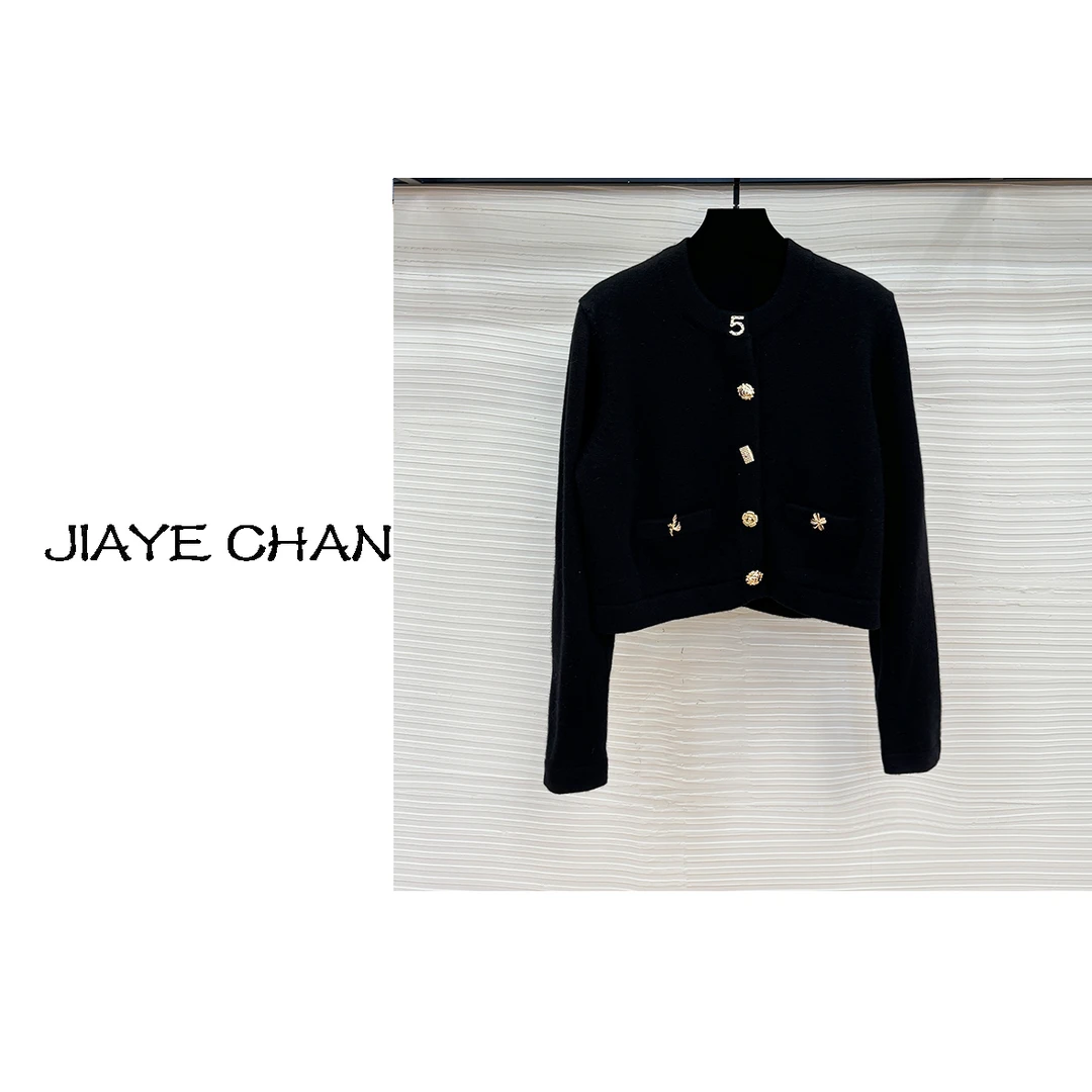 【西西高定】高级感小香风圆领金属扣针织开衫