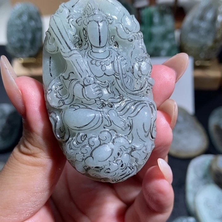 沉***默定制翡翠未镶嵌观音