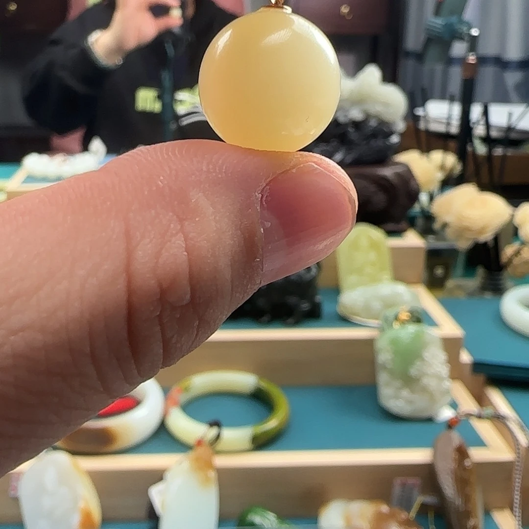 和田玉（白玉）未镶嵌吊坠(不含链)黄玉项链