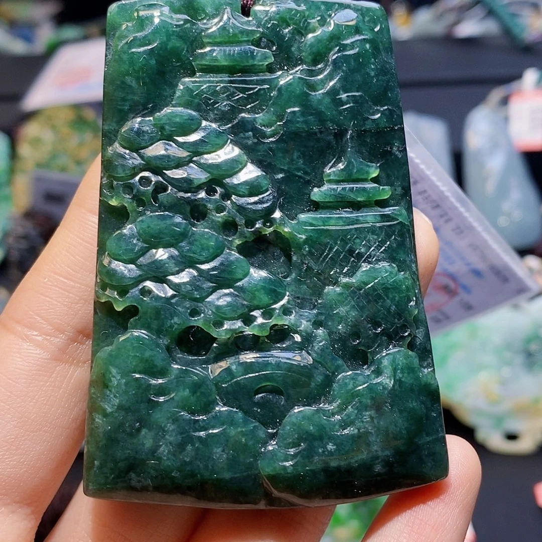 翡翠未镶嵌颈饰翡翠