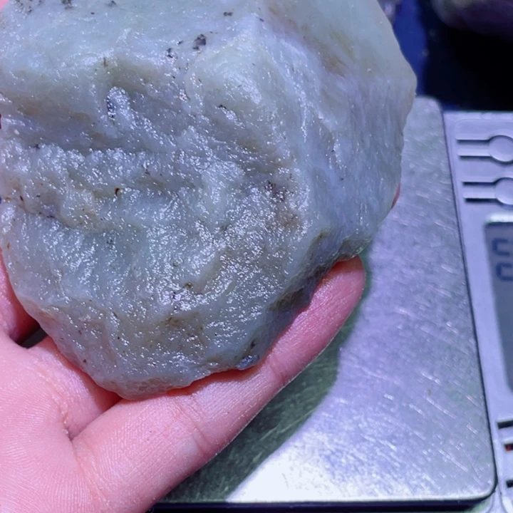 和田玉（糖玉）未镶嵌珠宝半成品