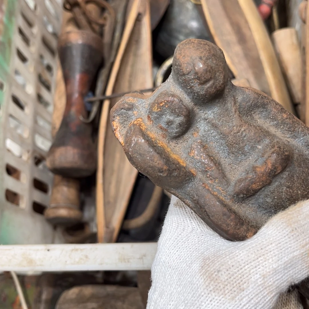 潘*傅一物一图，工艺品