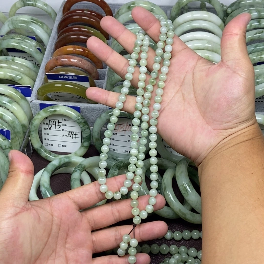 未镶嵌蛇纹石玉手链