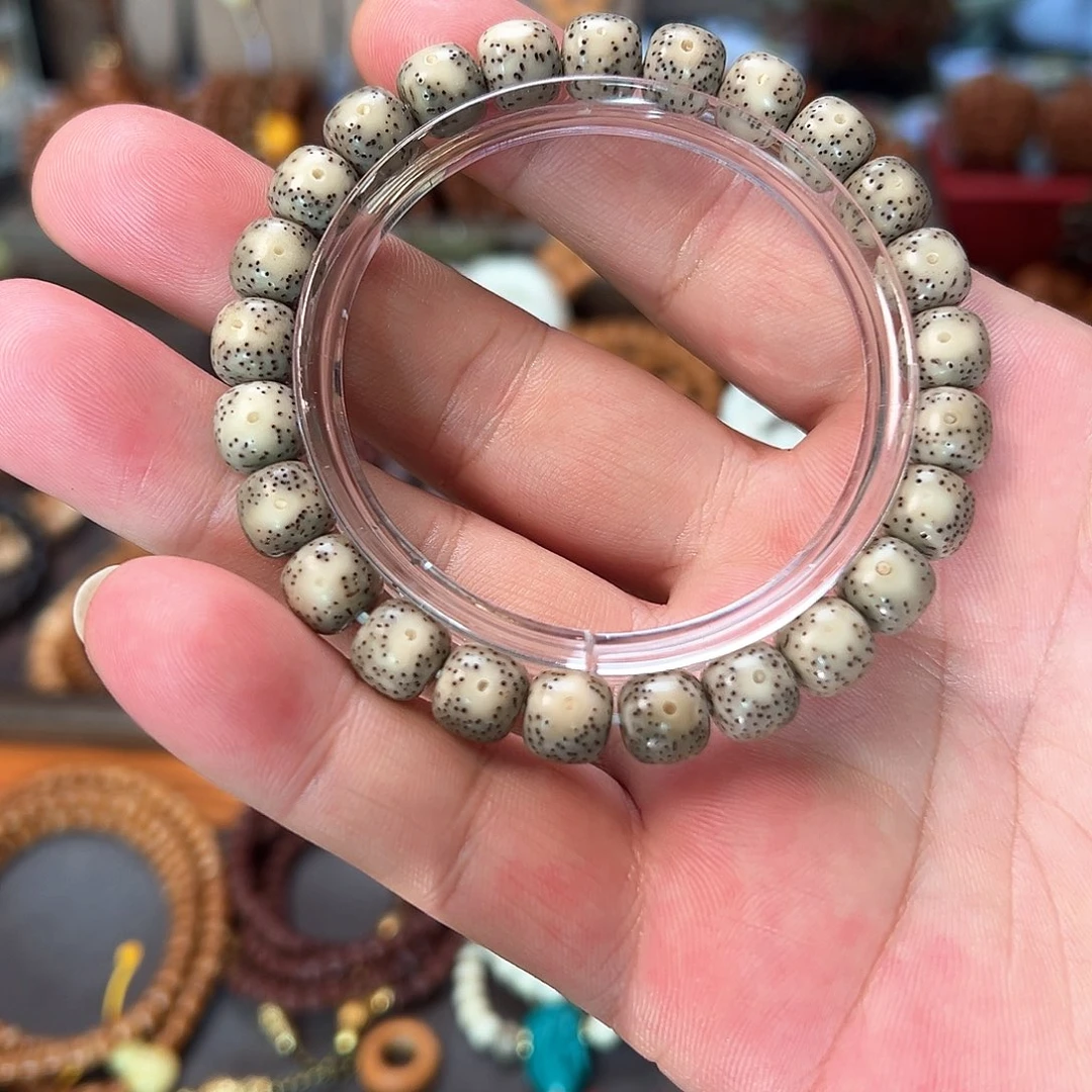 橄榄核手串/手链海南原生态石玉料大眼睛