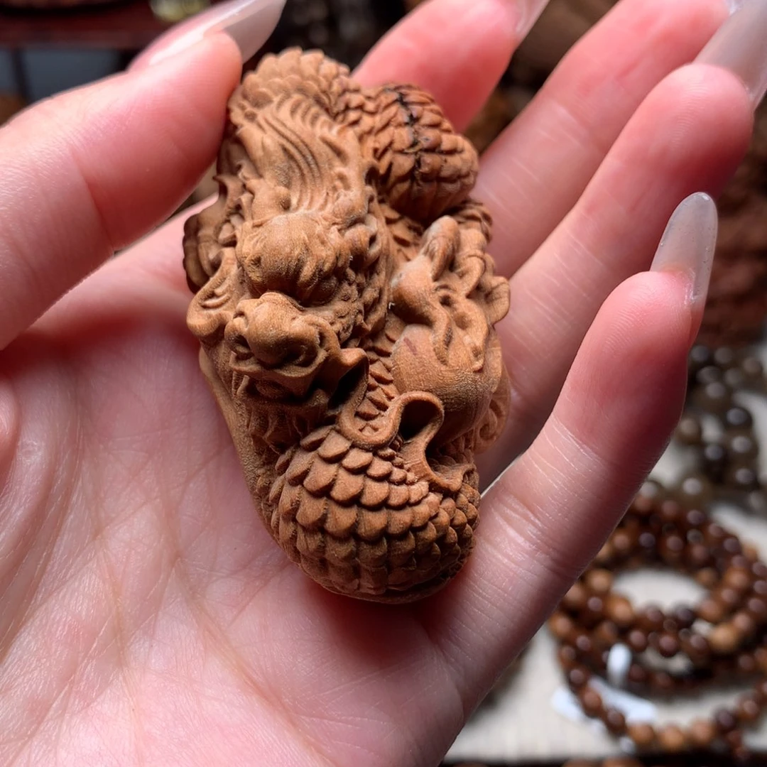 檀香木把件老山檀香盘龙瑕疵