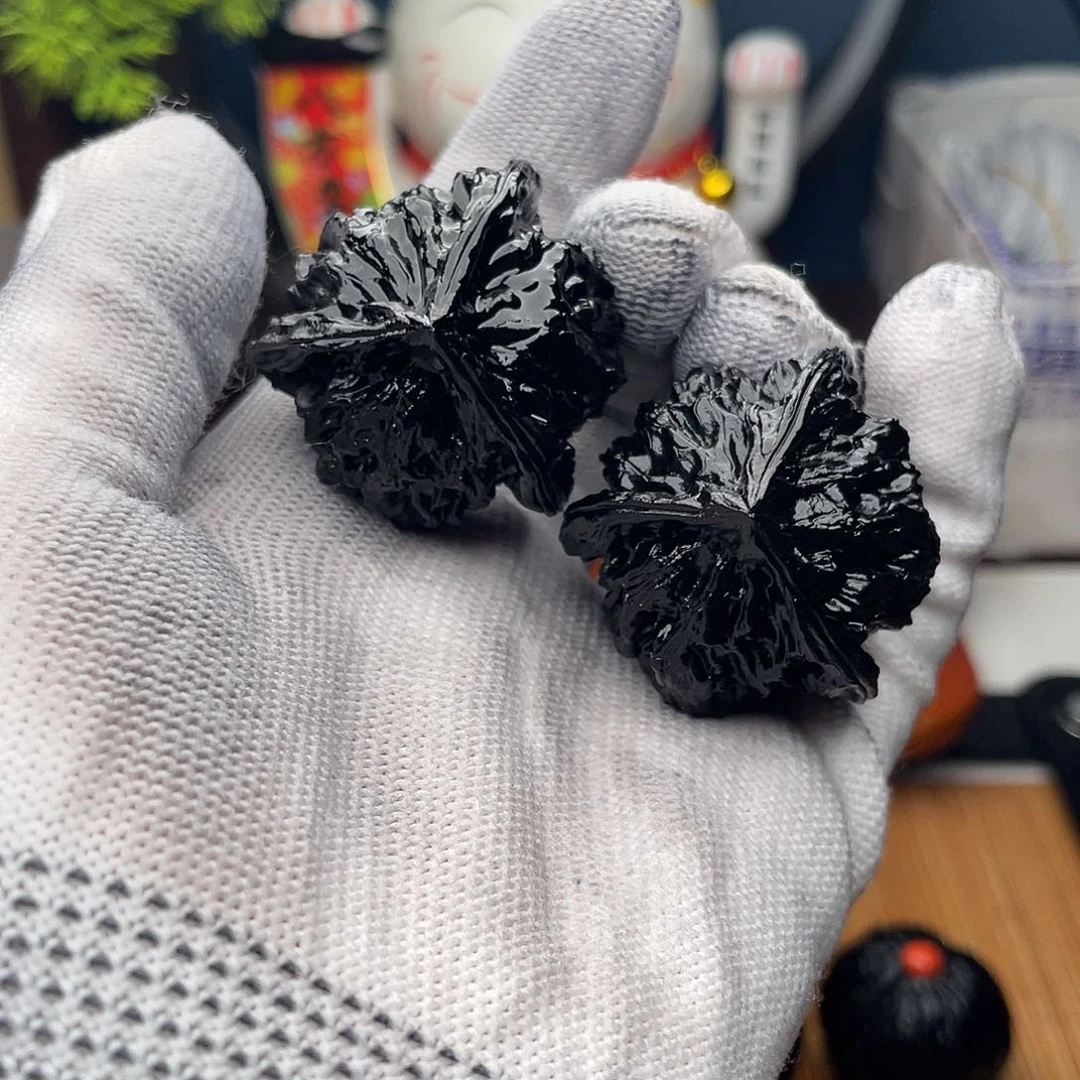 文玩核桃吊坠三棱36