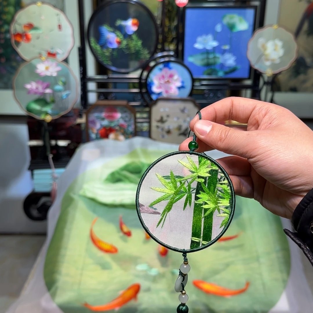 刺绣刺绣工艺精湛