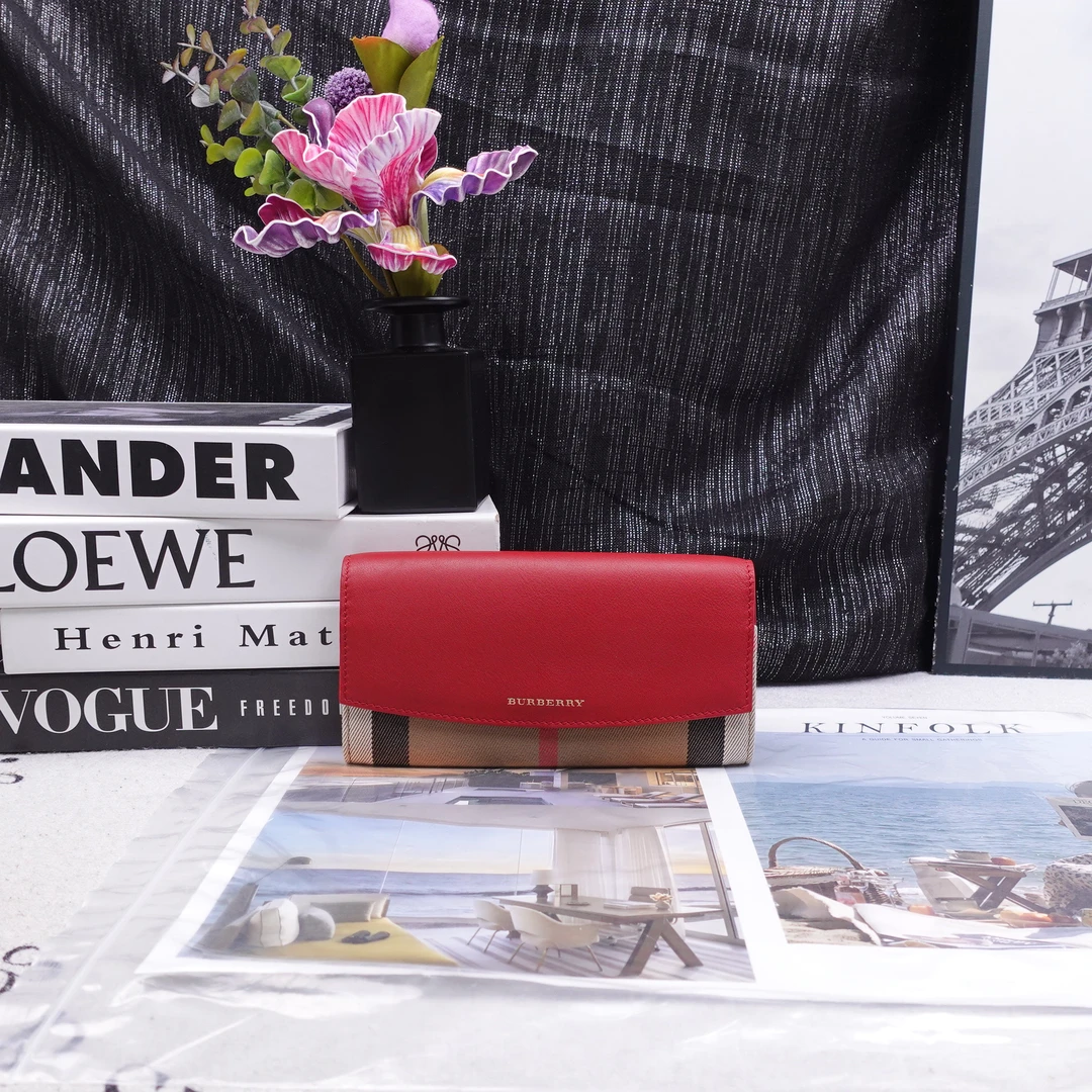 95新 BURBERRY/博柏利 钱包/T10346529