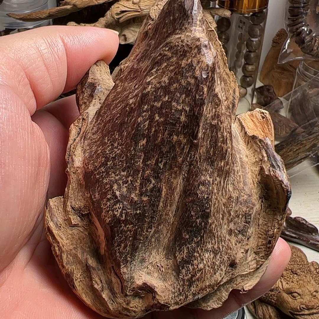 沉香碎屑沉香文莱沉香包头56克