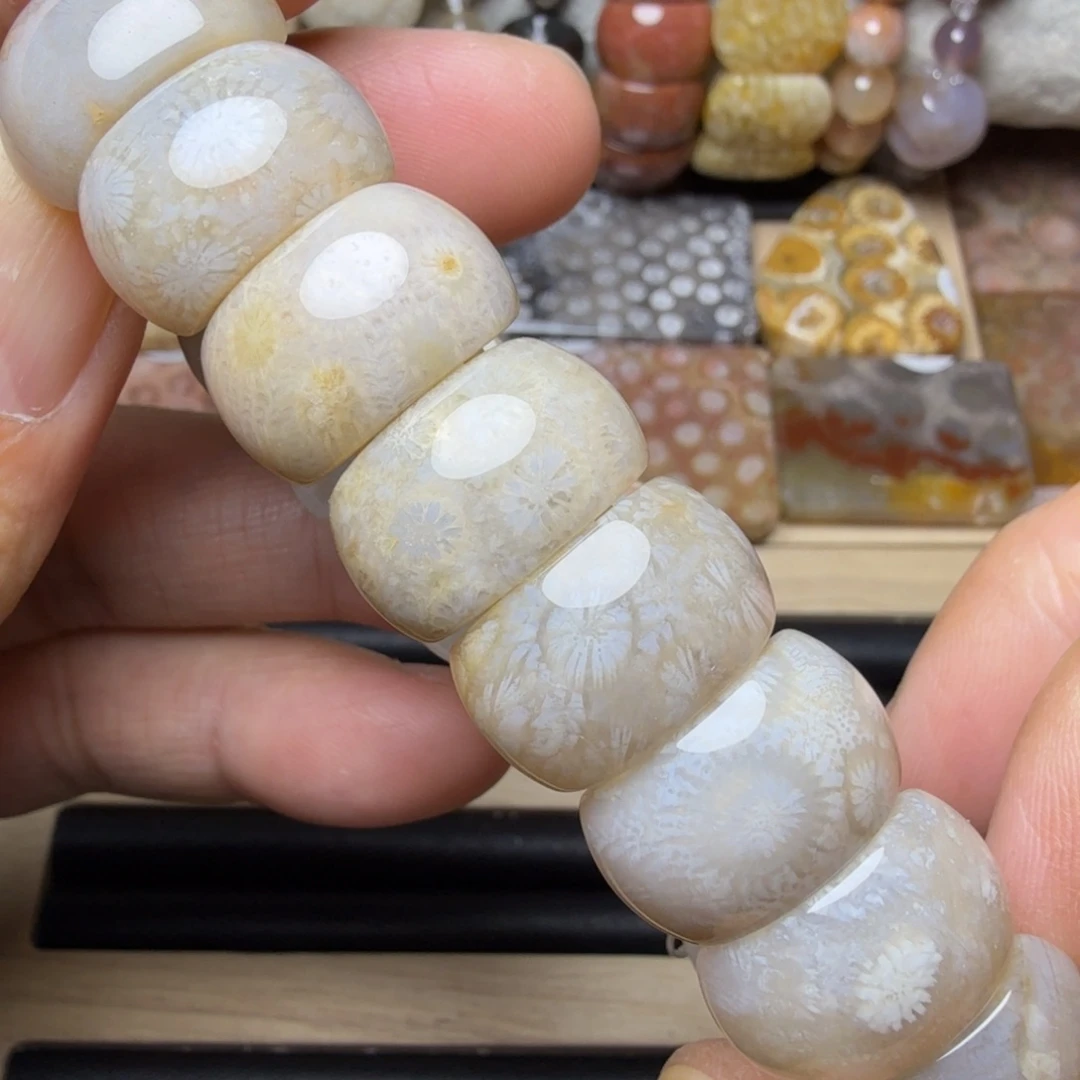 硅化玉未镶嵌纯天然色有机玉石保真色瑕疵特价不退换