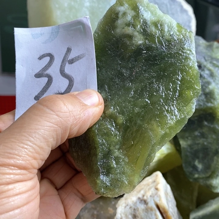 蛇纹石玉珠宝岫玉原石未镶嵌?****尽