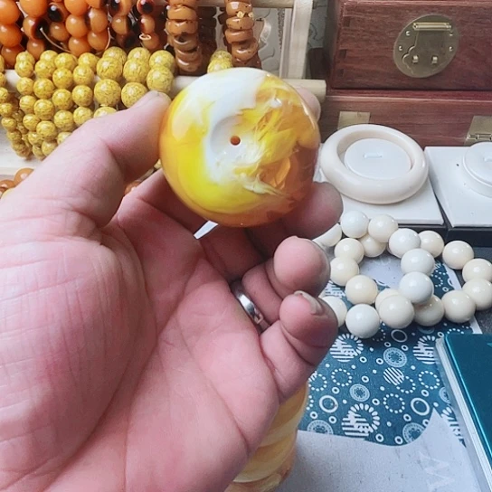 蜜蜡平安扣俄料大