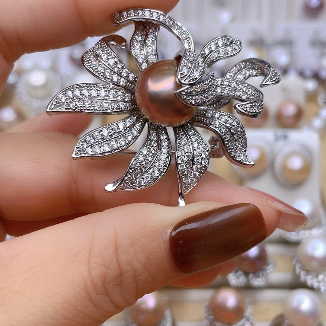 淡水珍珠未镶嵌胸饰