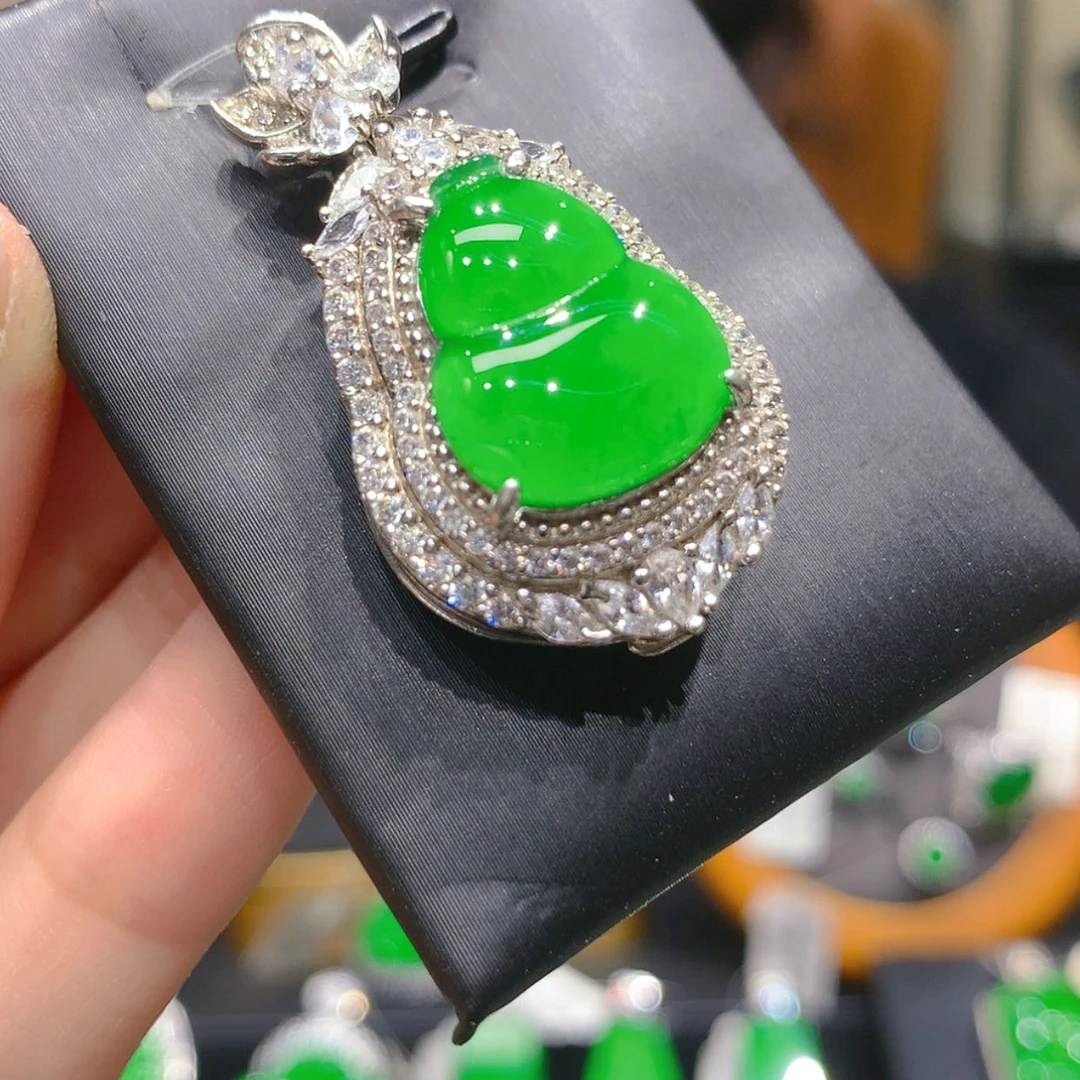 【闪购商品】颈饰银S925镶嵌翡翠5柒姐