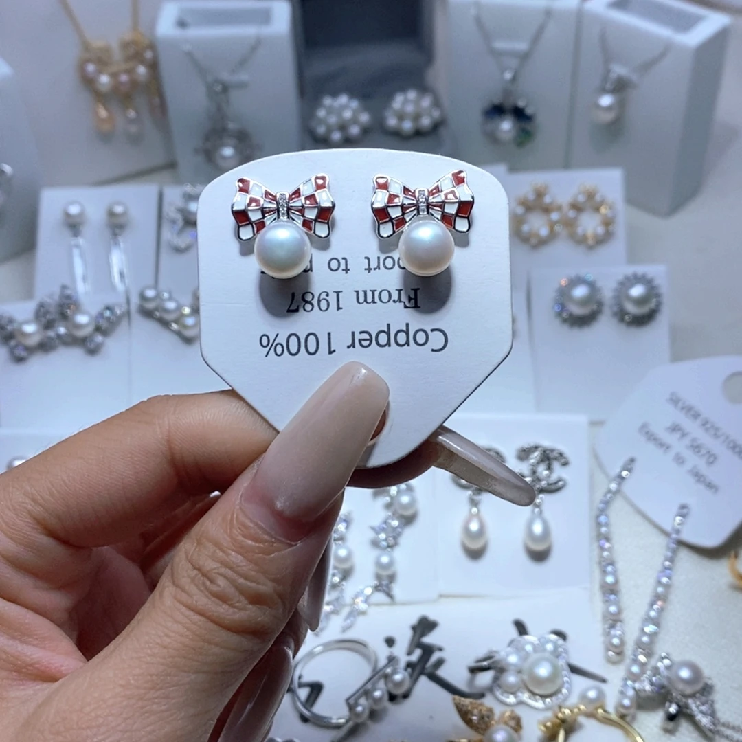 淡水珍珠耳饰未镶嵌