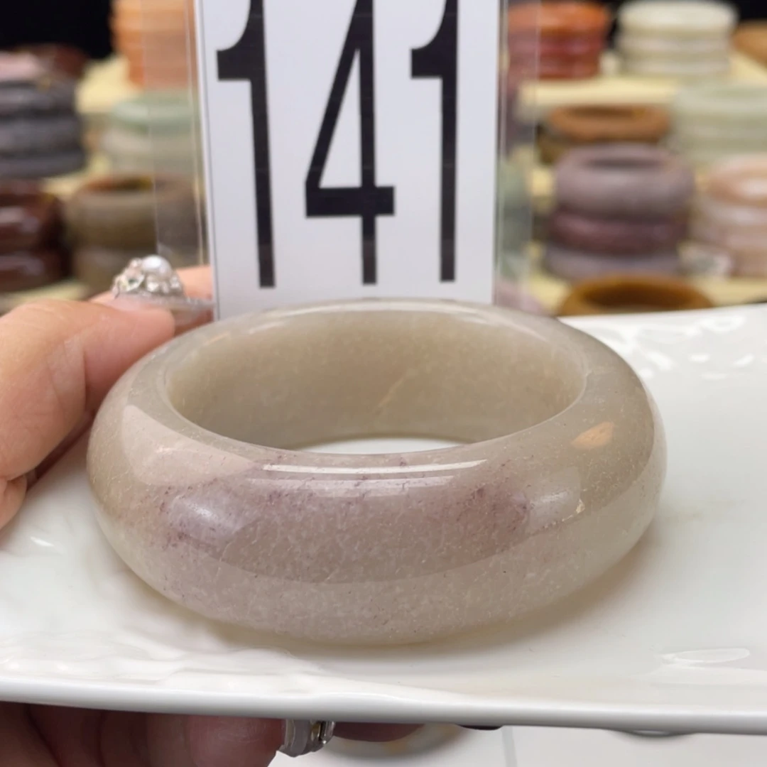 【闪购商品】石英质玉手镯未镶嵌