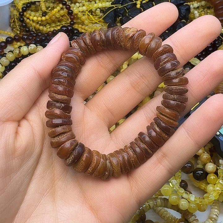 忻***）琥珀未镶嵌珠宝奇石